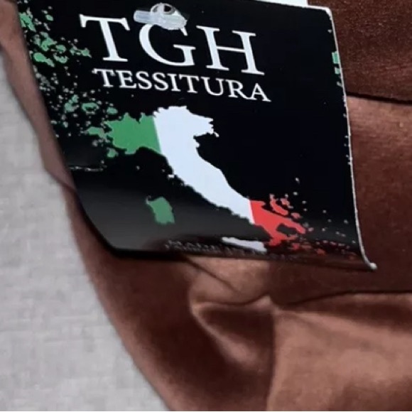 1-TGH TESSITURA ITALIAN VELVET DECORATIVE PILLOWS(Read description for details) - Picture 15 of 16